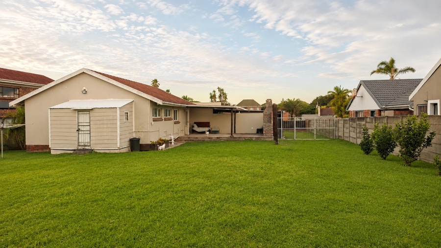 3 Bedroom Property for Sale in Gonubie Eastern Cape